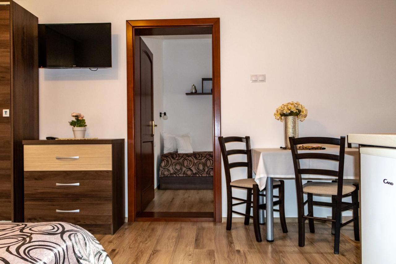 Casa Tofi Vendeghaz Aparthotel Praid Buitenkant foto